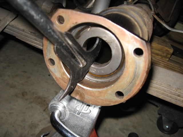 9 inch ford rear axle bearings