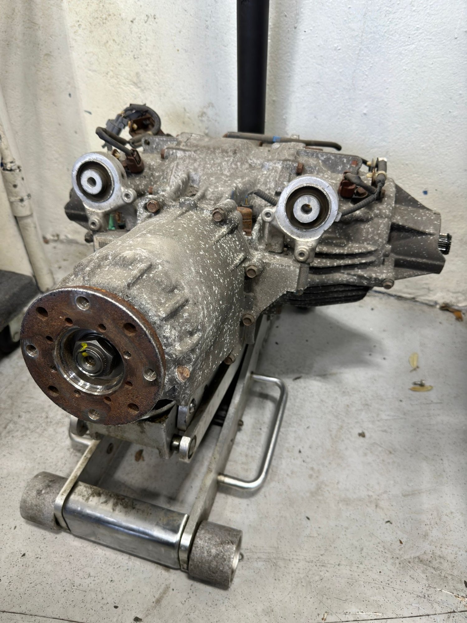 2006 Acura RL - Rear differential complete! - Accessories - $150 - Katy, TX 77494, United States