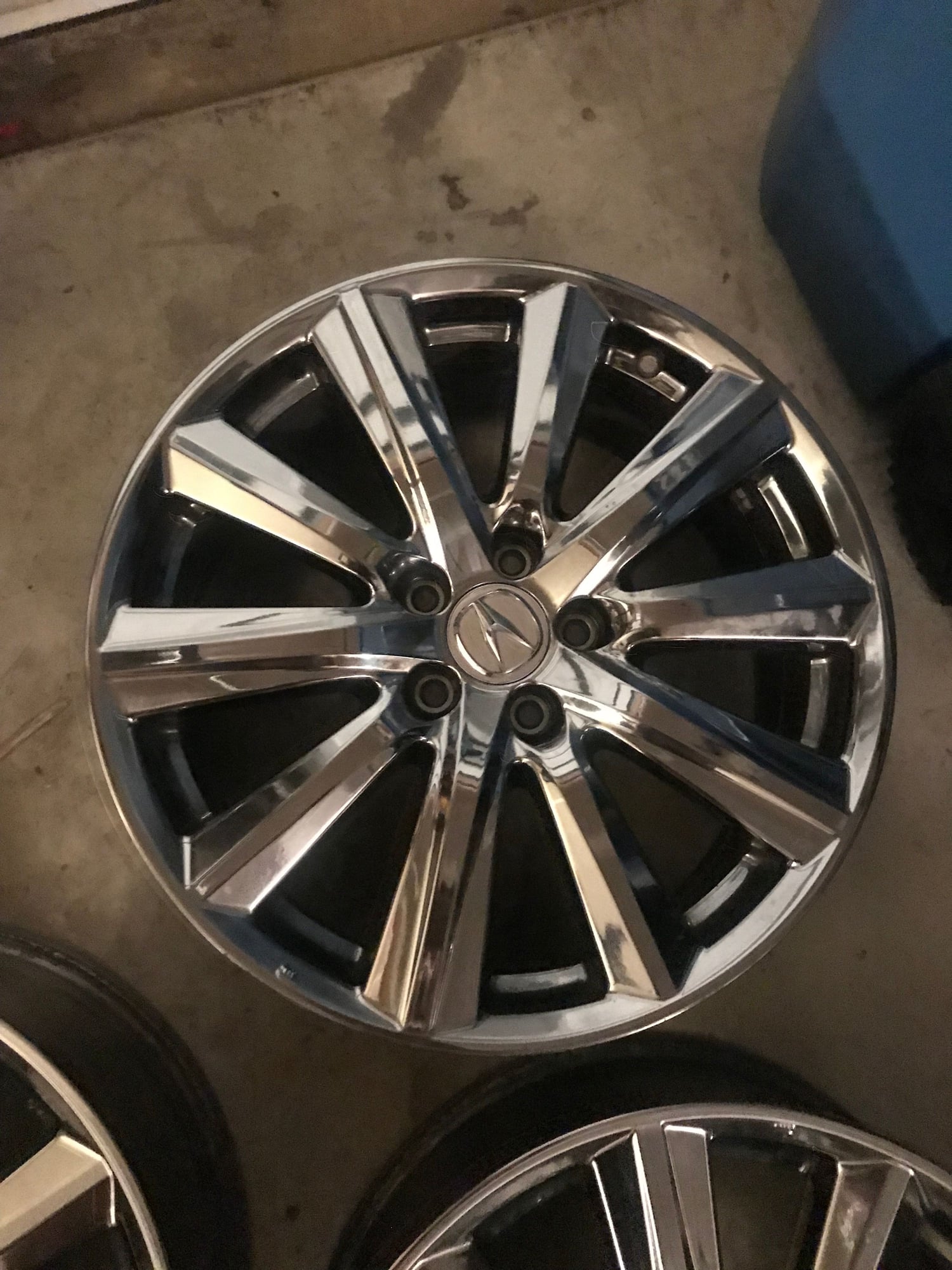 Wheels and Tires/Axles - FS: 2014+ Acura MDX 5x114 19x8 PVD chrome wheels - Used - 2015 to 2019 Acura TLX - 2014 to 2019 Acura MDX - 2004 to 2008 Acura TL - 2007 to 2019 Acura RDX - Chicago, IL 60417, United States