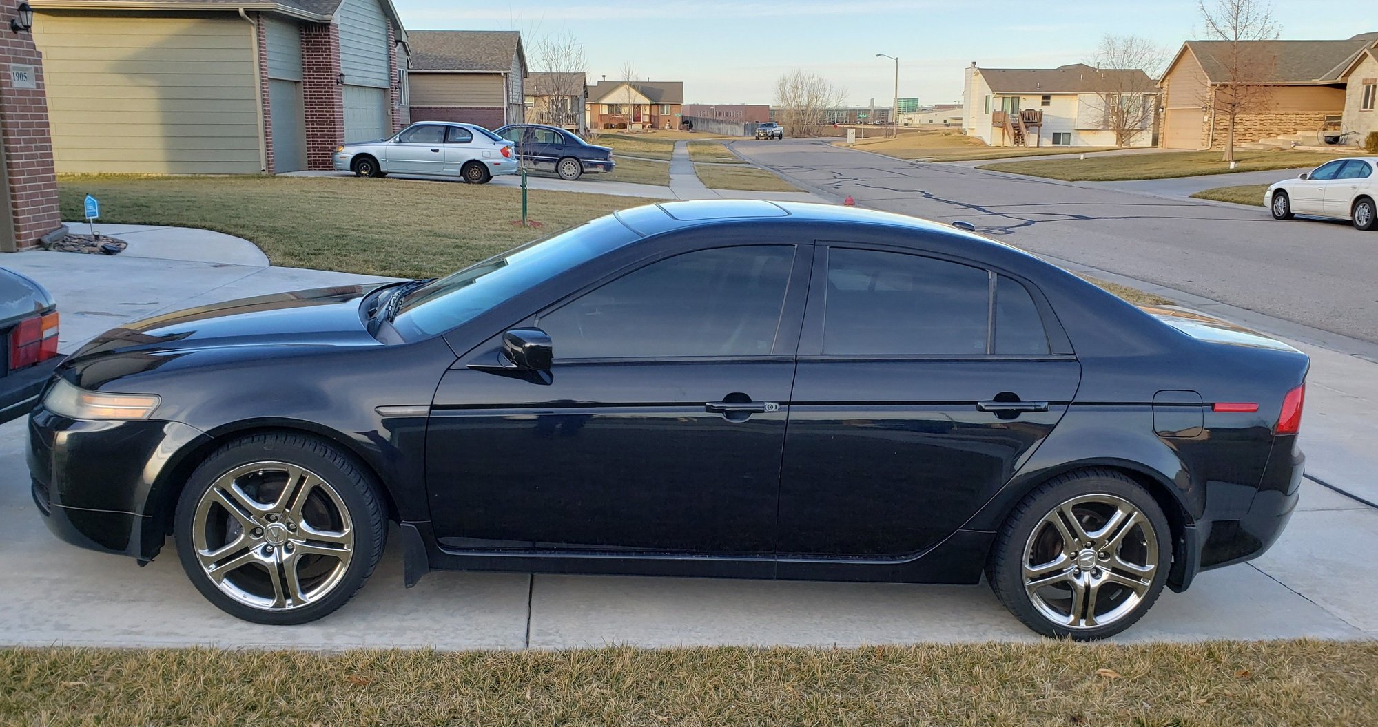 2005 Acura TL - FS: 2005 Acura TL, 6-speed - Used - VIN 19UUA65685A024466 - 215,600 Miles - 6 cyl - 2WD - Manual - Sedan - Black - Wichita, KS 67235, United States