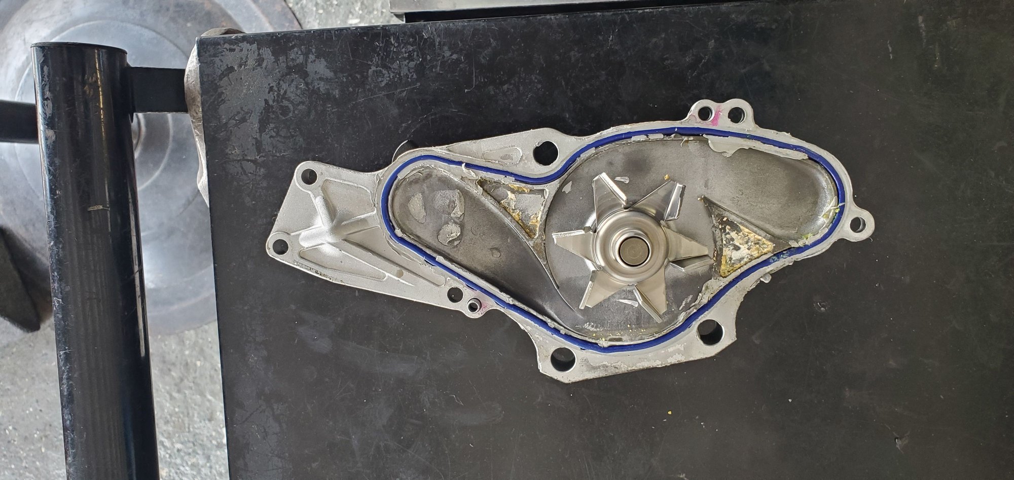 2009 Acura RL - Water pump - Engine - Internals - $50 - Fort Lauderdale, FL 33314, United States