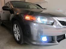 cleared headlights with black housing

lights on with amber bulb