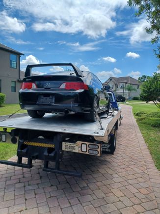 AUG 2022. Towed to my indy shop for hydrolocked motor.