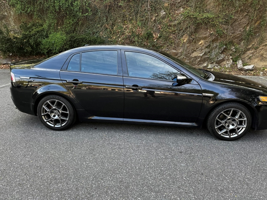 2008 Acura TL - 2008 TL-S, Type S, Nighthawk Black Pearl, Automatic - Used - VIN 19UUA76598A022550 - 117,000 Miles - 6 cyl - 2WD - Automatic - Sedan - Black - New York, NY 10038, United States