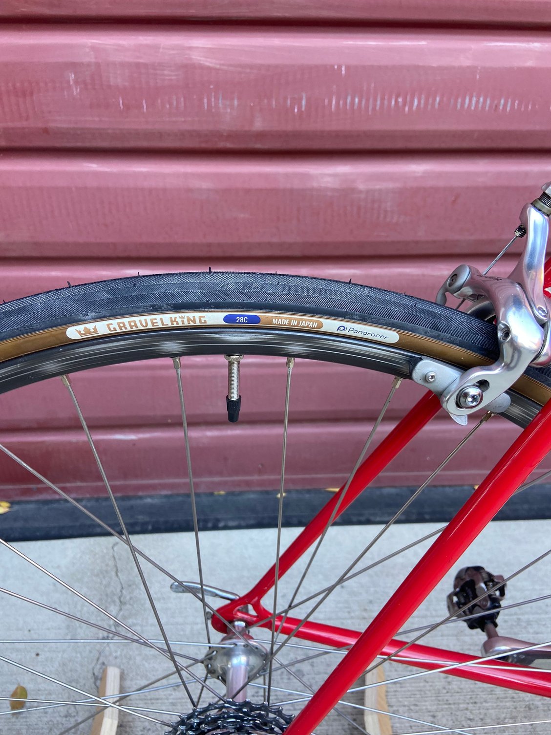 Bike has PLENTY of clearance for larger tires. Went with a set of 700/28 Gravel King slicks I had in my stash just to see how plush I could get it. I may go back to the 700/25 Rene Herse tires.