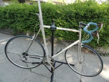 Raleigh racing USA tall person bike.  Mostly complete and seat post is not stuck.