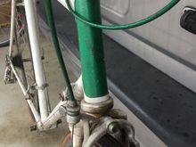 Dura Ace brakes and 600 levers, possibly later additions?  “VC” visible under the paint.