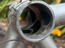 Rifling at bottom of steerer tube.
