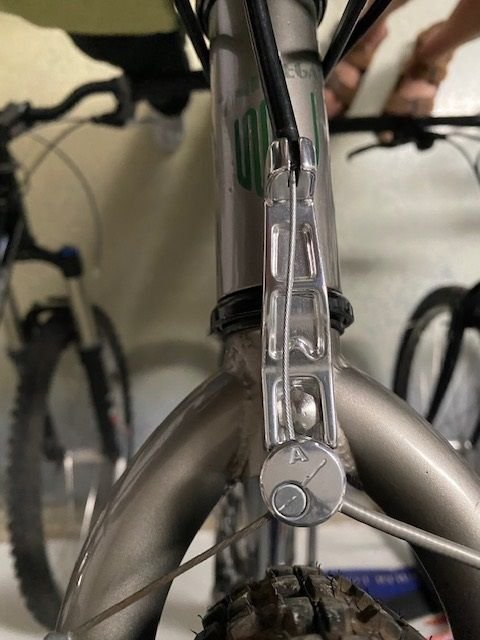 bike brake cable hanger