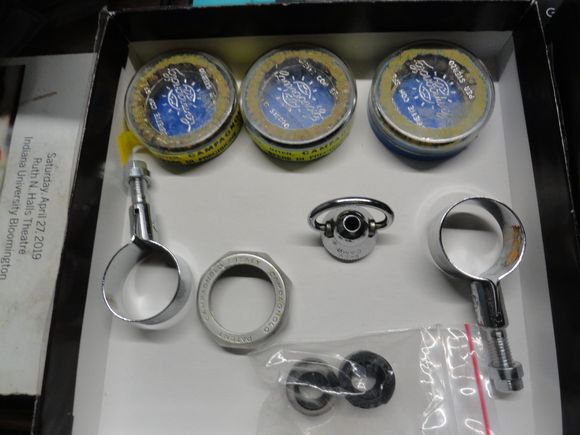 A few bearing sets, and small parts. 