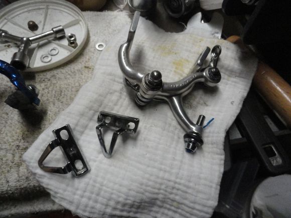 Campy almost finished, just have to find the pads for the blocks.   They are somewhere in the disaster zone on my workbench, or in the stash boxes.