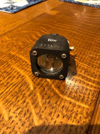 10w halogen bulb?