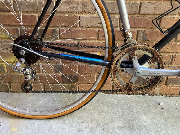 I was going to replace the rusted steel chainrings with alloy but the chainring bolts are rusted solid.  If it doesn’t sell I’ll pull the crank and drop it into a vat of Evapo-Rust and see what that gets me.