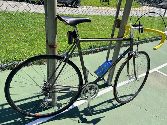 Note the super rare Campagnolo Trecord rear deraiLleur