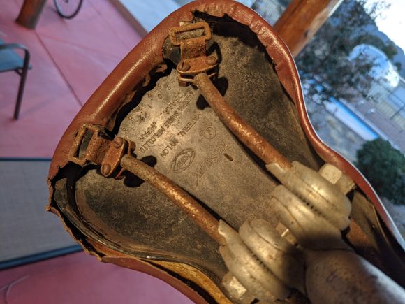 Saddle