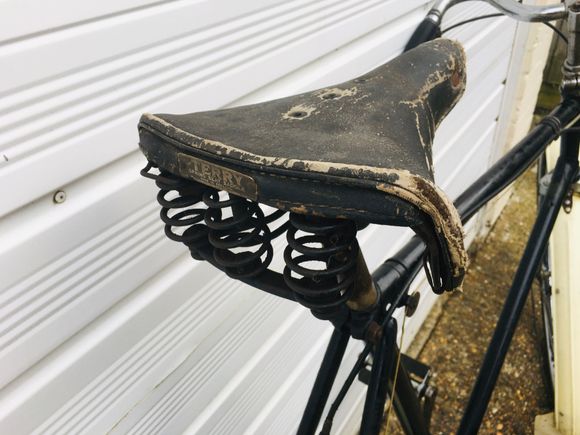 Original Terry Tri Spring Saddle.