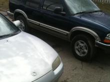 Passenger side, Sorry for my Brother in law's mazda tainting my pic. :)