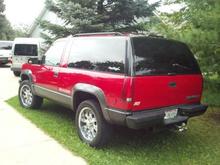 94 K5 Sport Victory Red
20" Wheels - Gone now
This was the 2nd Listing with 79K Miles on 10-6-12 and it was the same vehicle.