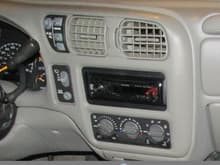 radio 001
