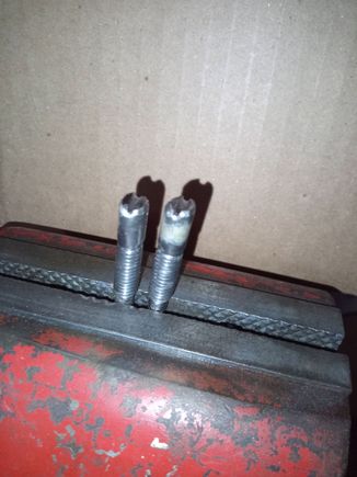 Guide pins.
