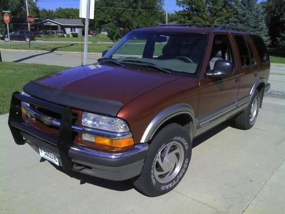 Blazer just after the grill guard/push bar got put on.
