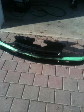 painted grill 001