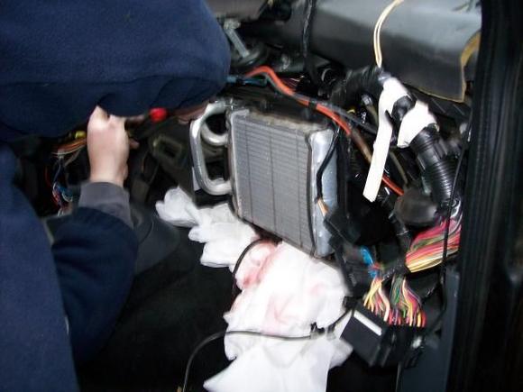 Changing the heater core on the wifes '97 Blazer