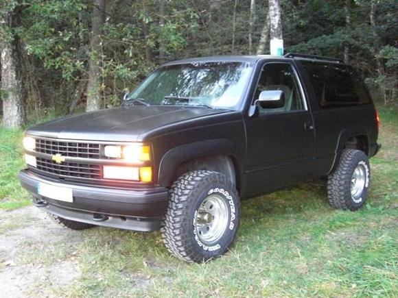 3/4 LHF Lights on