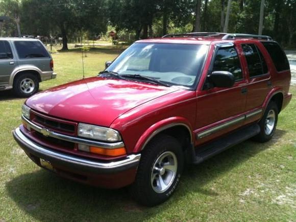 Chevy Blazer after a coat of wax