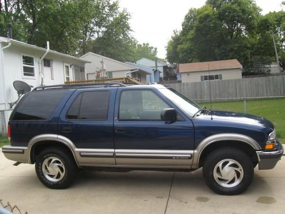 1999 Blazer right