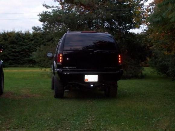 2" Body lift, 2" Shackles, 1" T-Bar - Z85 Susp. package and 235/75/15 BFG AT KO