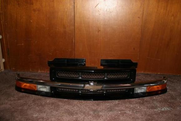 grille with factory turns and fog lights