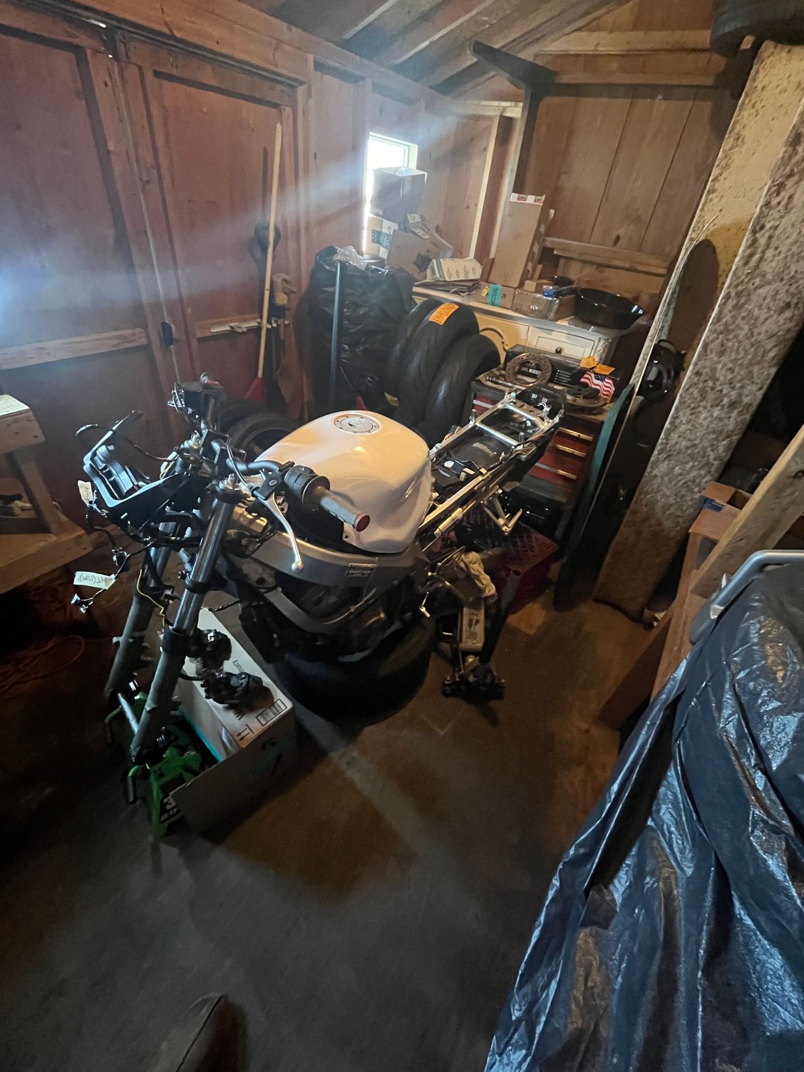 lower and upper speedo and fairing stay brackets, it was zip tied before. 