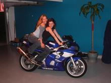 Past Bike 1999 Yamaha R6