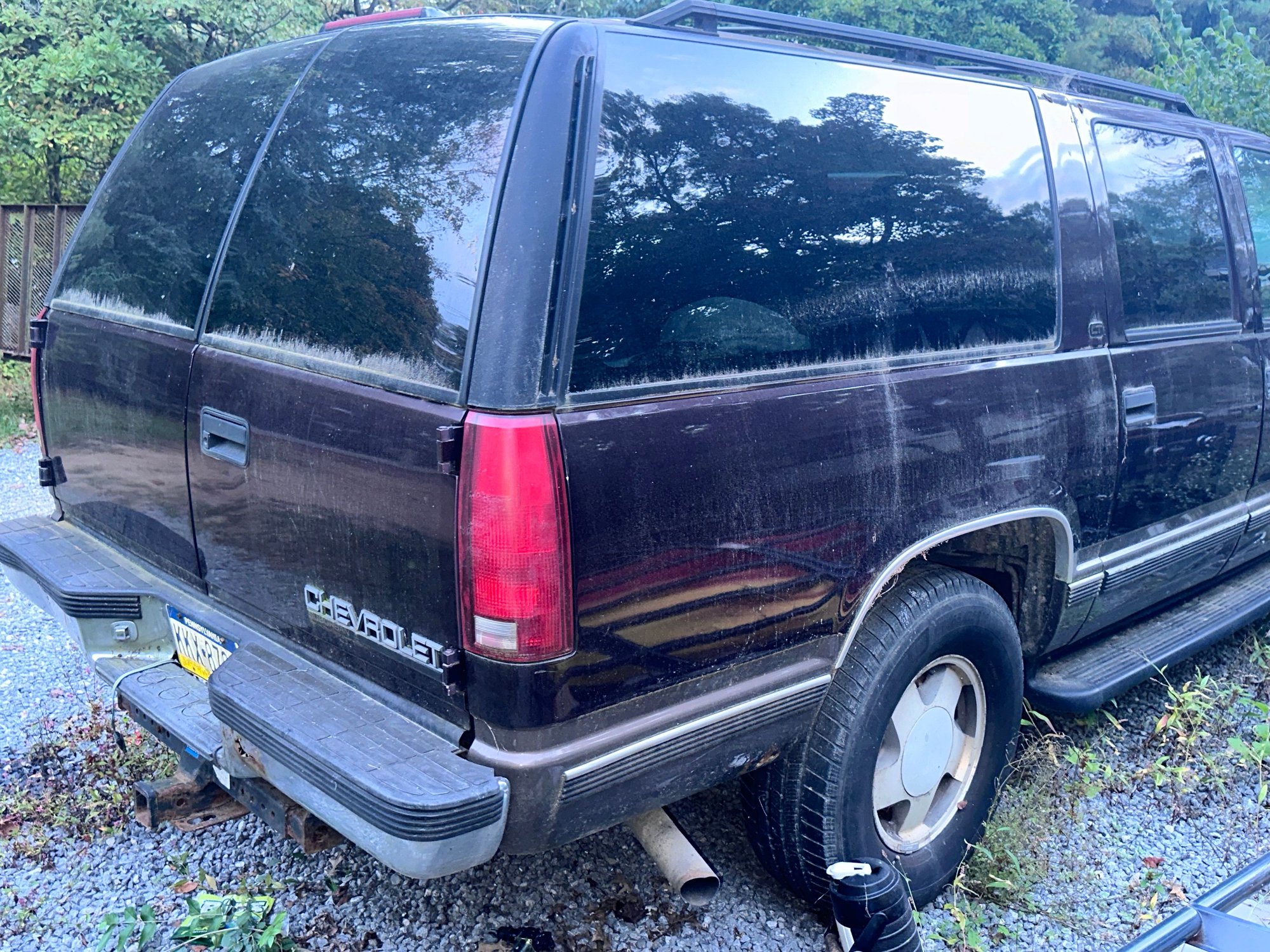 1997 Chevrolet Suburban 1500 - 1997 Chevy Suburban 1500 - Used - VIN 1GNFK16R7VJ419634 - 8 cyl - 4WD - Automatic - SUV - Other - Glen Rock, PA 17327, United States