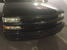 Painted chrome front end. Color matched tow hooks, front plate and front emblem to the rims. (Graffite Plasti dip)