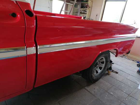 Chevy C-10 fleetside