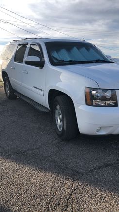 2009 LT Suburban, only the second owner.