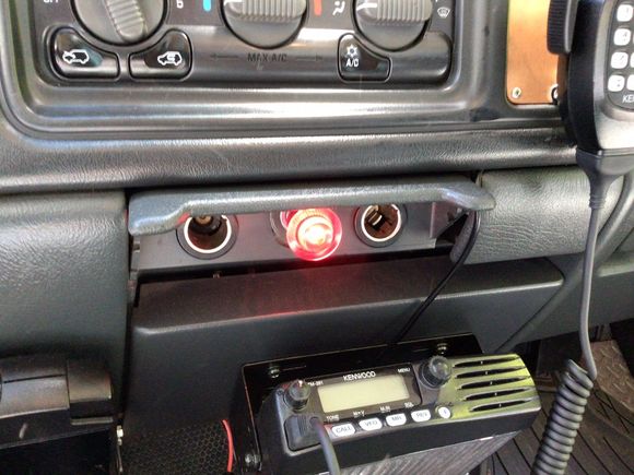 Here is that great lighted switch. Yes, it only illuminates when pulled. My theory is that it was originally installed for the vehicle amber strobe, which is no longer present.