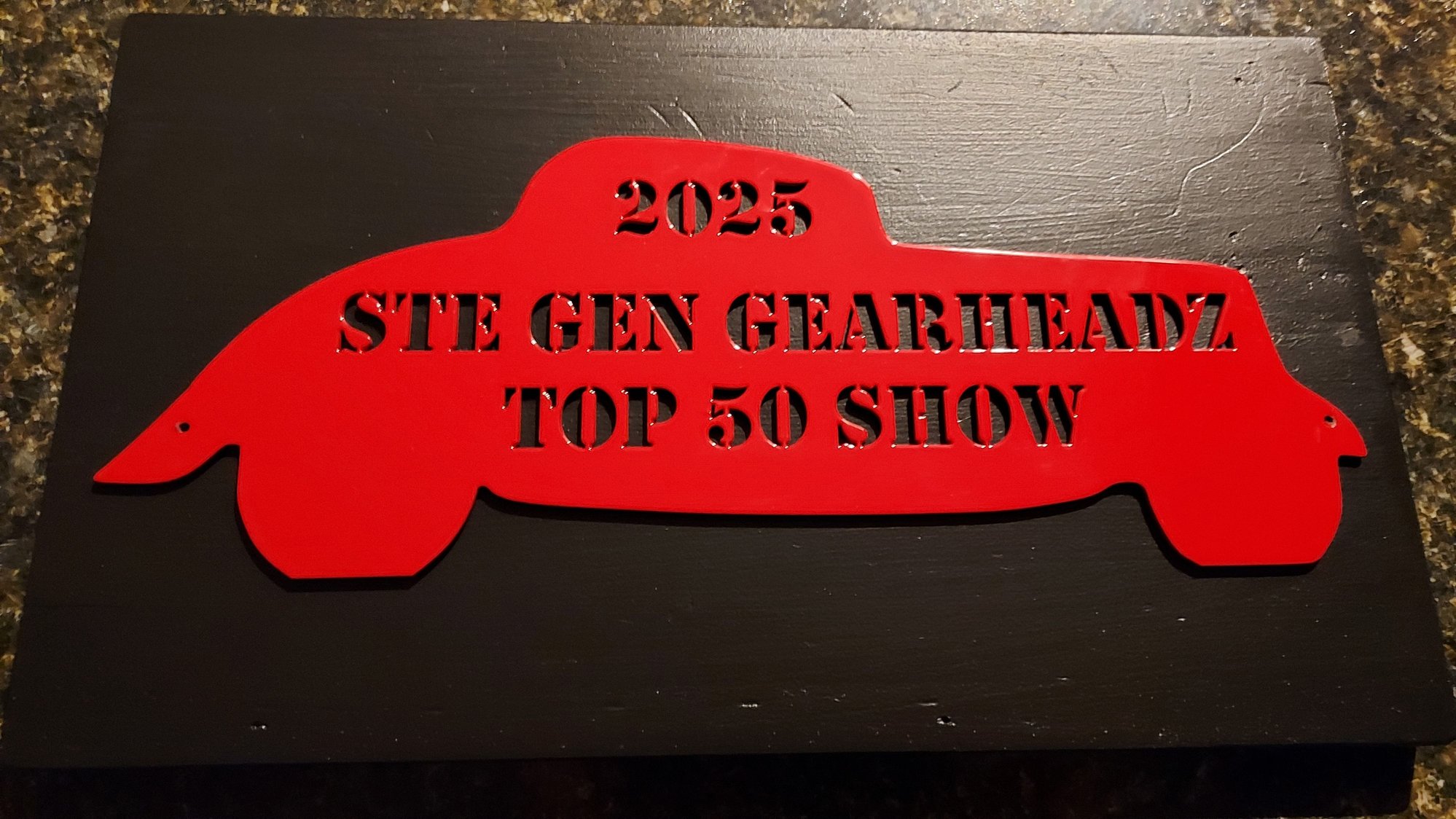 Dawn cut me a plaque, and then painted it, for me to mount my award from the last car show.  What a gal!