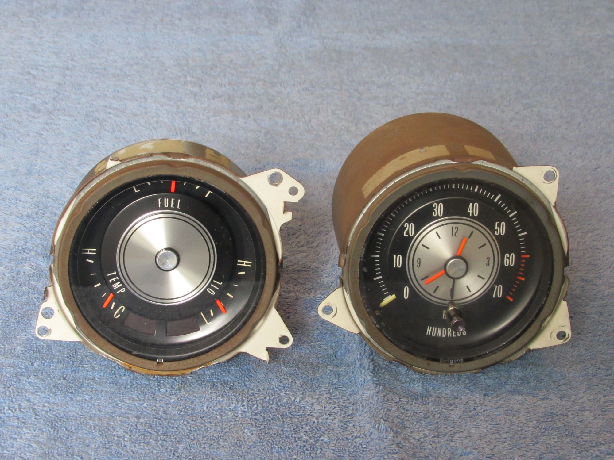 1968 Oldsmobile Cutlass/442/F85 TIC TOCK TACHMETER ONLY