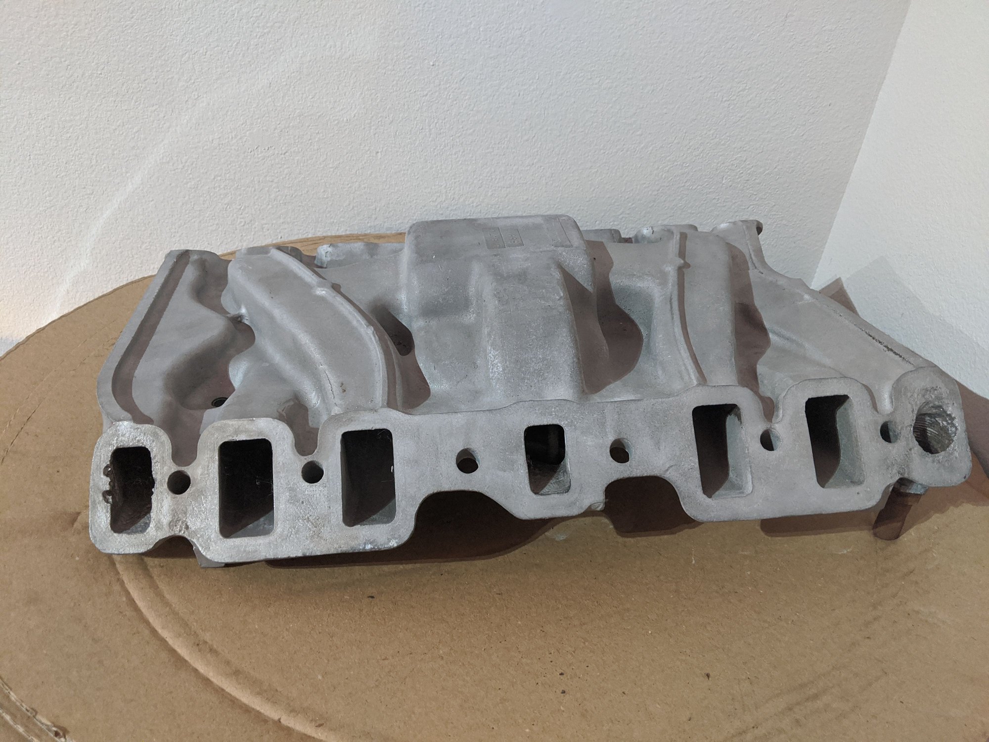 71 72 OEM W30 Intake Manifold