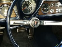 1966 Oldsmobile Ninety-Eight steering wheel