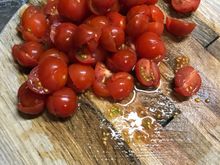 Tomatoes (quartered)