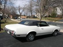 72  Cutlass 350 4 speed