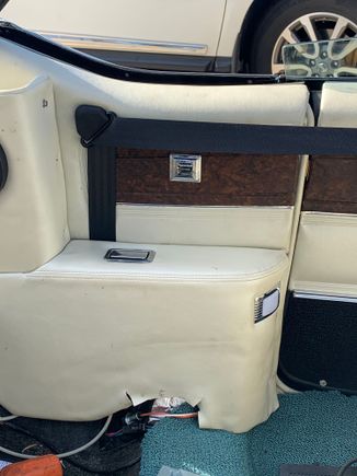  The retractors are hidden! 