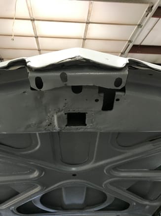 Trying to repair ‘70 442 W25 hood nose. (1 of 3).
Need reference pictures