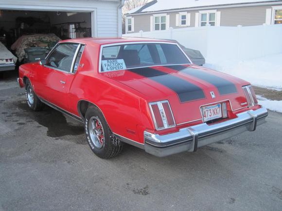 3/4 rear shot of my 1978 Cutlass Calais