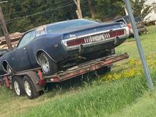 Can anyone tell me if this a challenger or charger