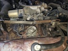 Throttle/kickdown linkage side view 